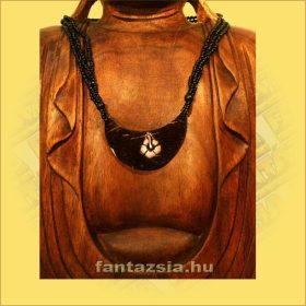 Gyöngylánc kókusz dísszel