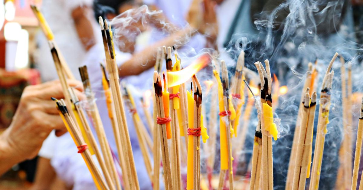 A füstölők eredete és története, kultúrák és hagyományok a világ körül